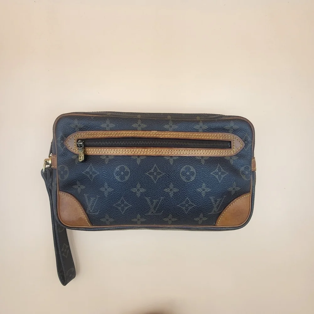 LOUIS VUITTON MARLY DRAGONNE GM CLUCTH BAG PURSE, Authentic w/COA.